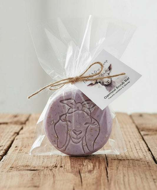 A true scrub bar - made for backs, elbows, and feet. With ground oats and a creamy base, this puck offers textured exfoliation and skin renewal. Not for ultra-sensitive skin.