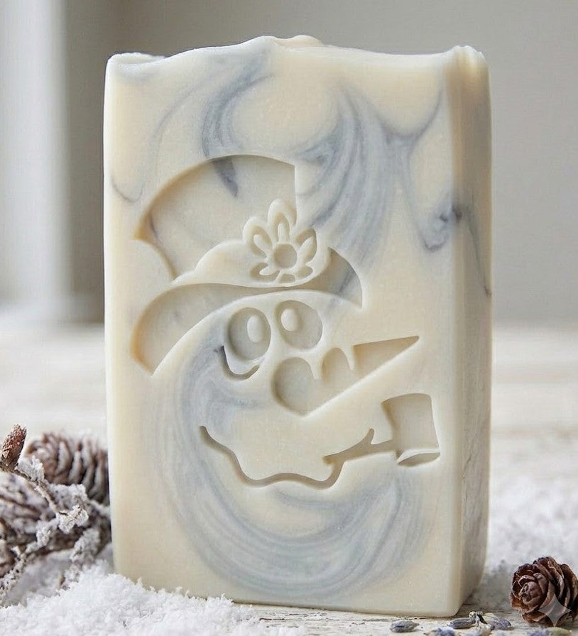LARGE SOAP STAMP – Snowman Head with Pipe Winter Christmas Design Creates LARGE, crisp impressions featuring a classic snowman head with a traditional pipe, perfect for winter soaps, cozy holiday gifting, festive artisan batches, and nostalgic seasonal collections.