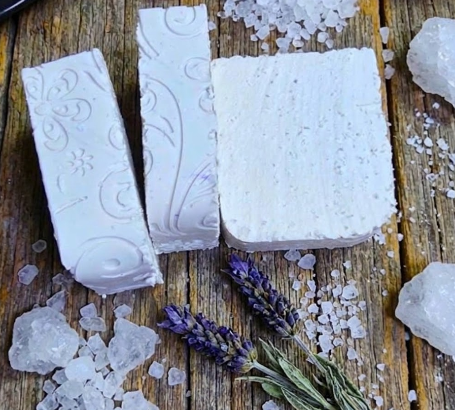 Salt Goat Milk Soap Bar - Creamy & Not Abrasive