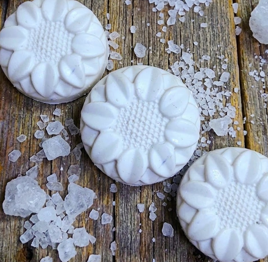 Salt Goat Milk Soap Bar - Creamy & Not Abrasive