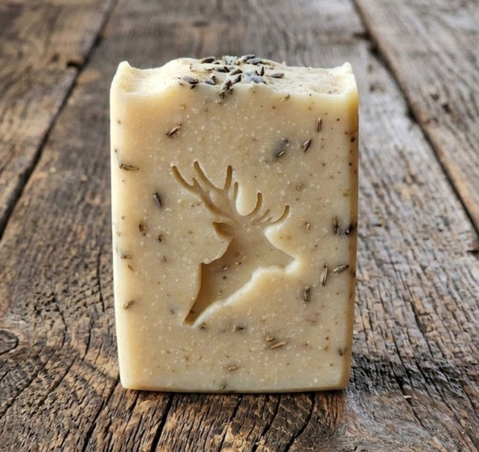 LARGE SOAP STAMP – Deer Stag Head Buck Wildlife Design creates crisp stag impressions for rustic and wildlife‑inspired handmade soaps.
