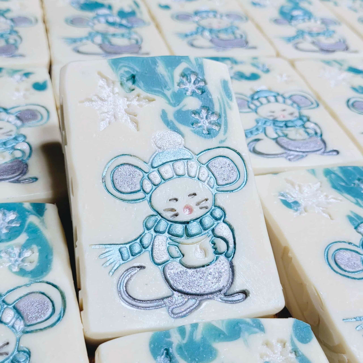 Hand-painted Sweater Weather Goat Milk Soap bar with skin-safe mica, fresh mint and apple scent, and cozy fall colors. Gentle, nourishing, and perfect for daily comfort.