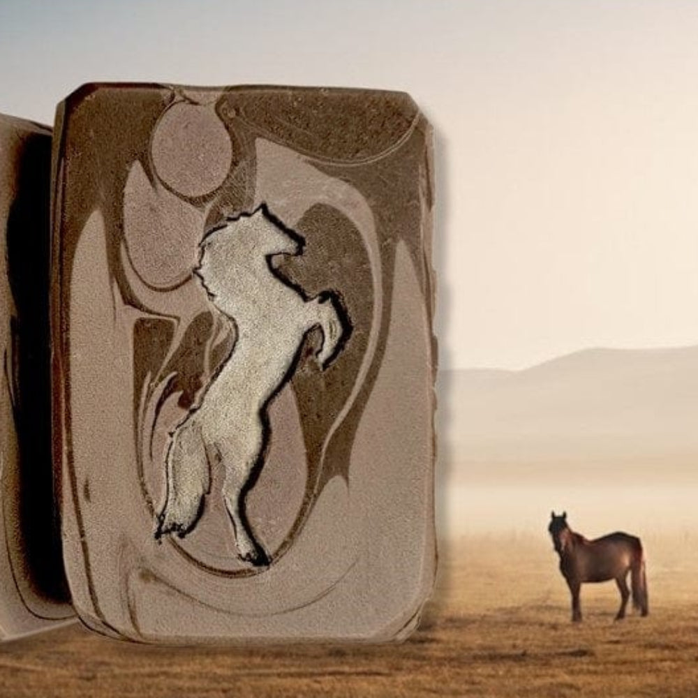 SOAP STAMP – Horse Jumping Equestrian Design creates crisp impressions featuring a jumping horse, perfect for equestrian and riding‑themed handmade soaps.

